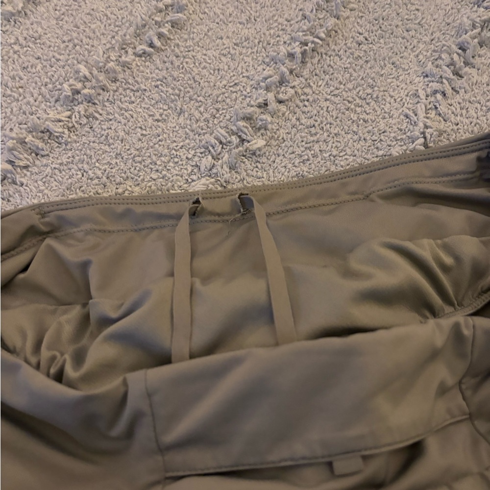 Nike Women's Athletic Shorts in Gray - Picture 6 of 7